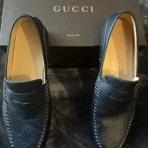Gucci | Shoes | Men 8 2 Gucci Navy Blue Loafer | Poshmark display picture 3